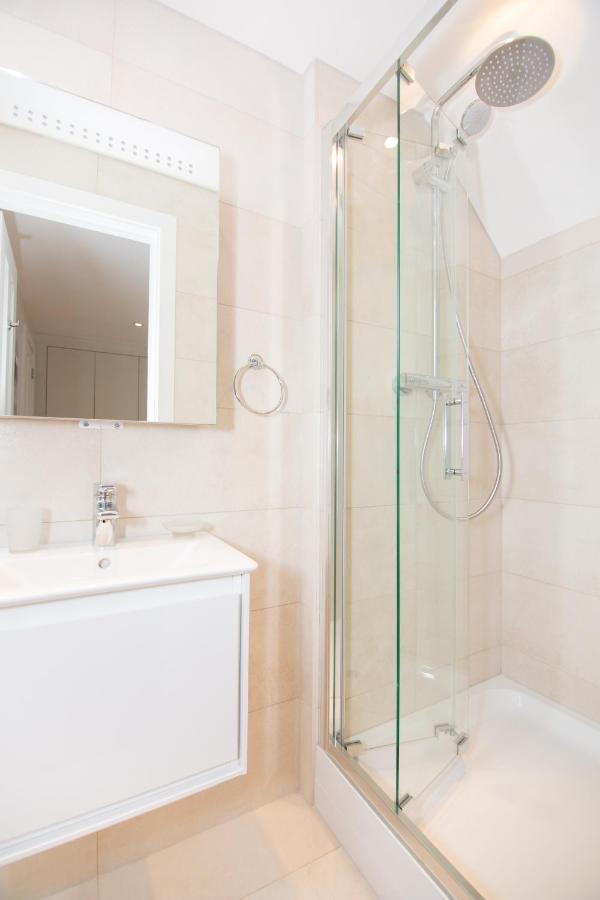 Whitfield Street Apartments Лондон Экстерьер фото