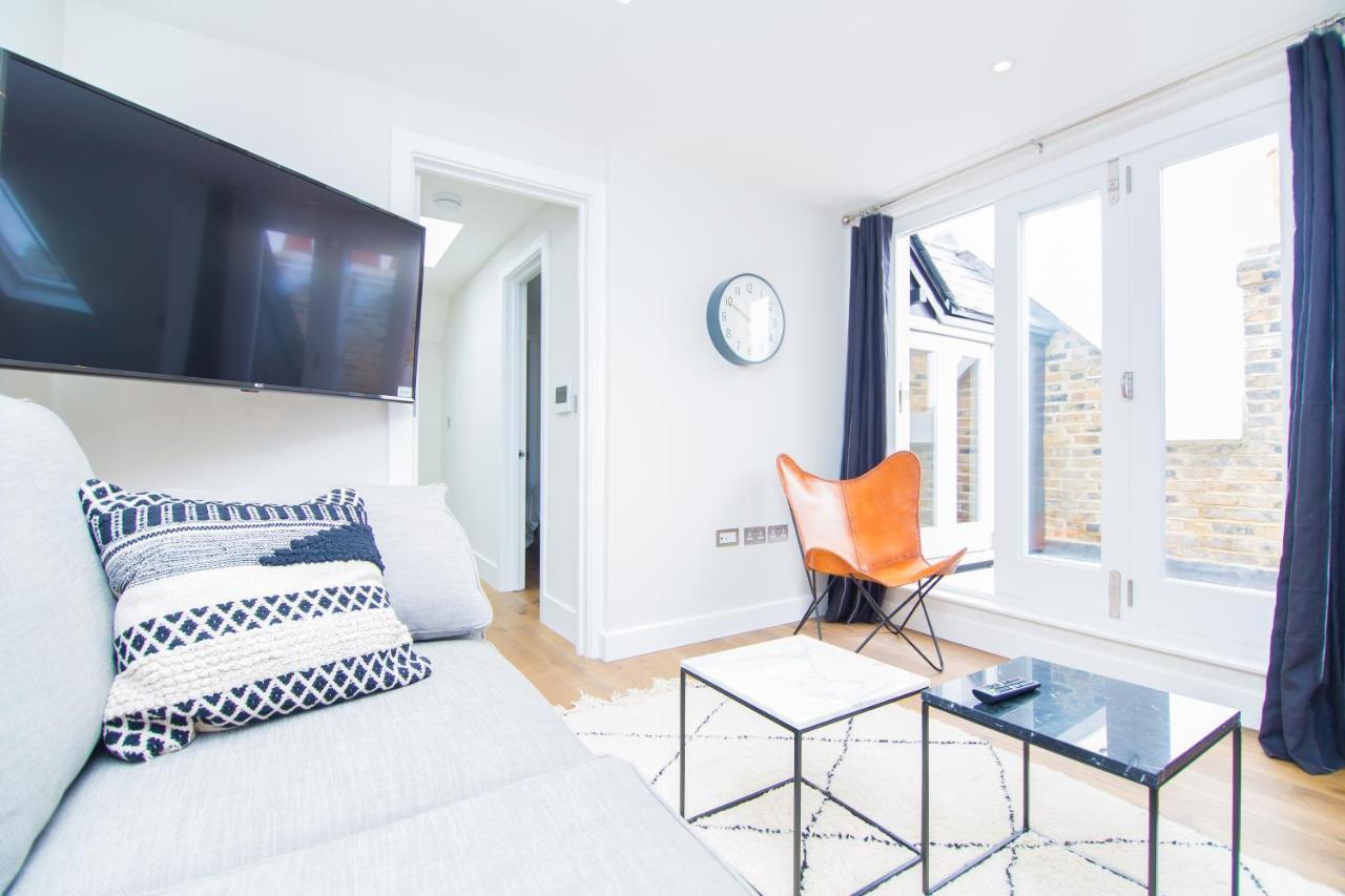 Whitfield Street Apartments Лондон Экстерьер фото