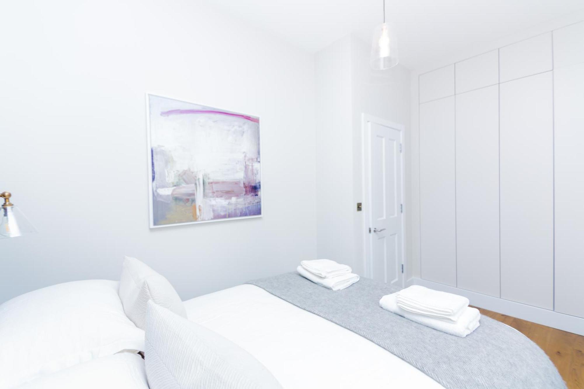 Whitfield Street Apartments Лондон Экстерьер фото