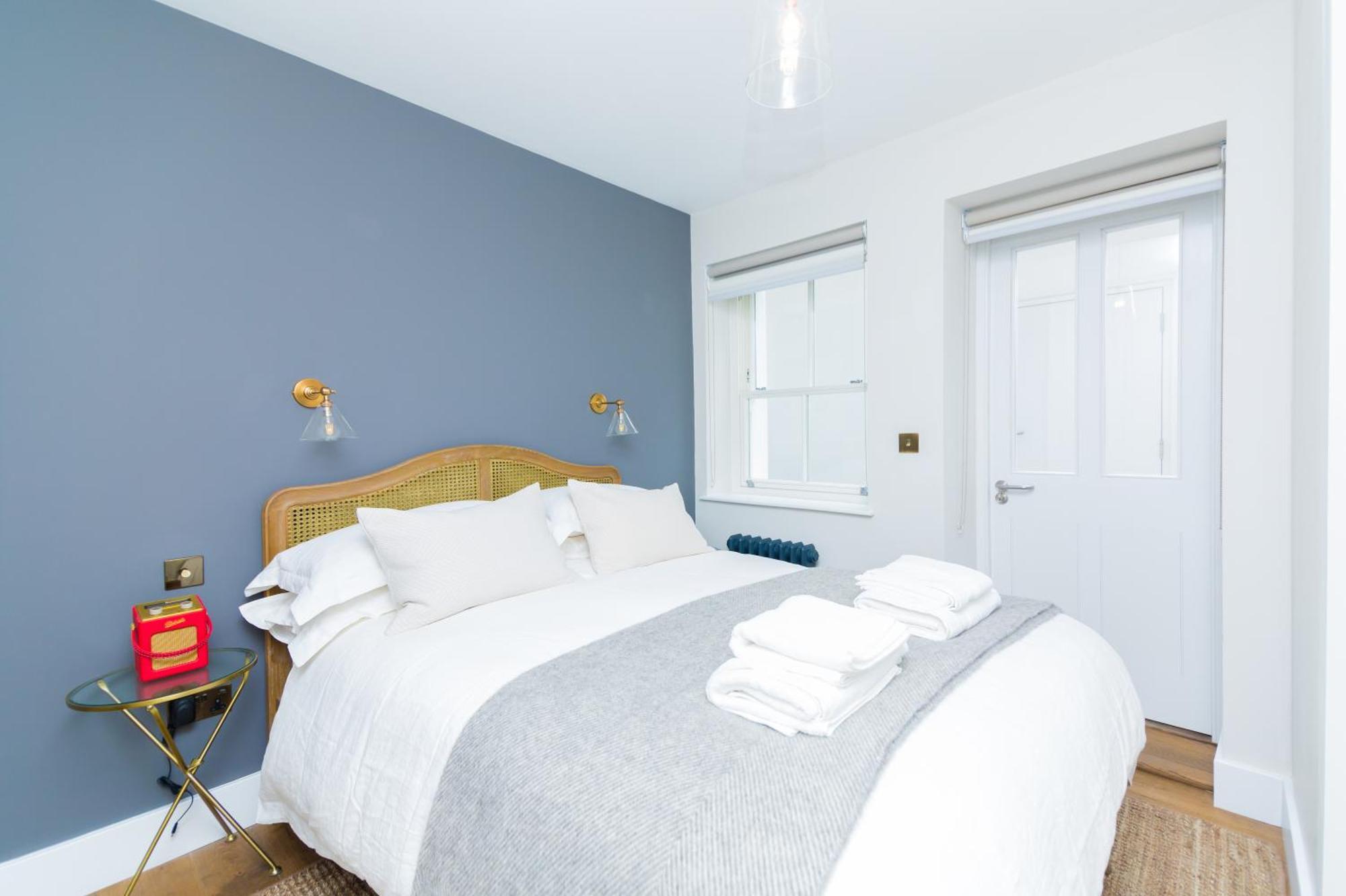 Whitfield Street Apartments Лондон Экстерьер фото