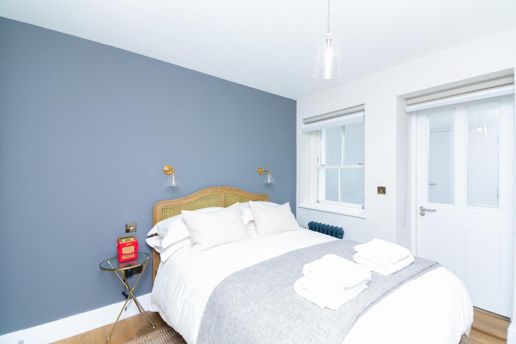 Whitfield Street Apartments Лондон Экстерьер фото